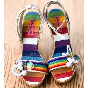 Betseyville “VANETTA” Retro-Style Rainbow Heels